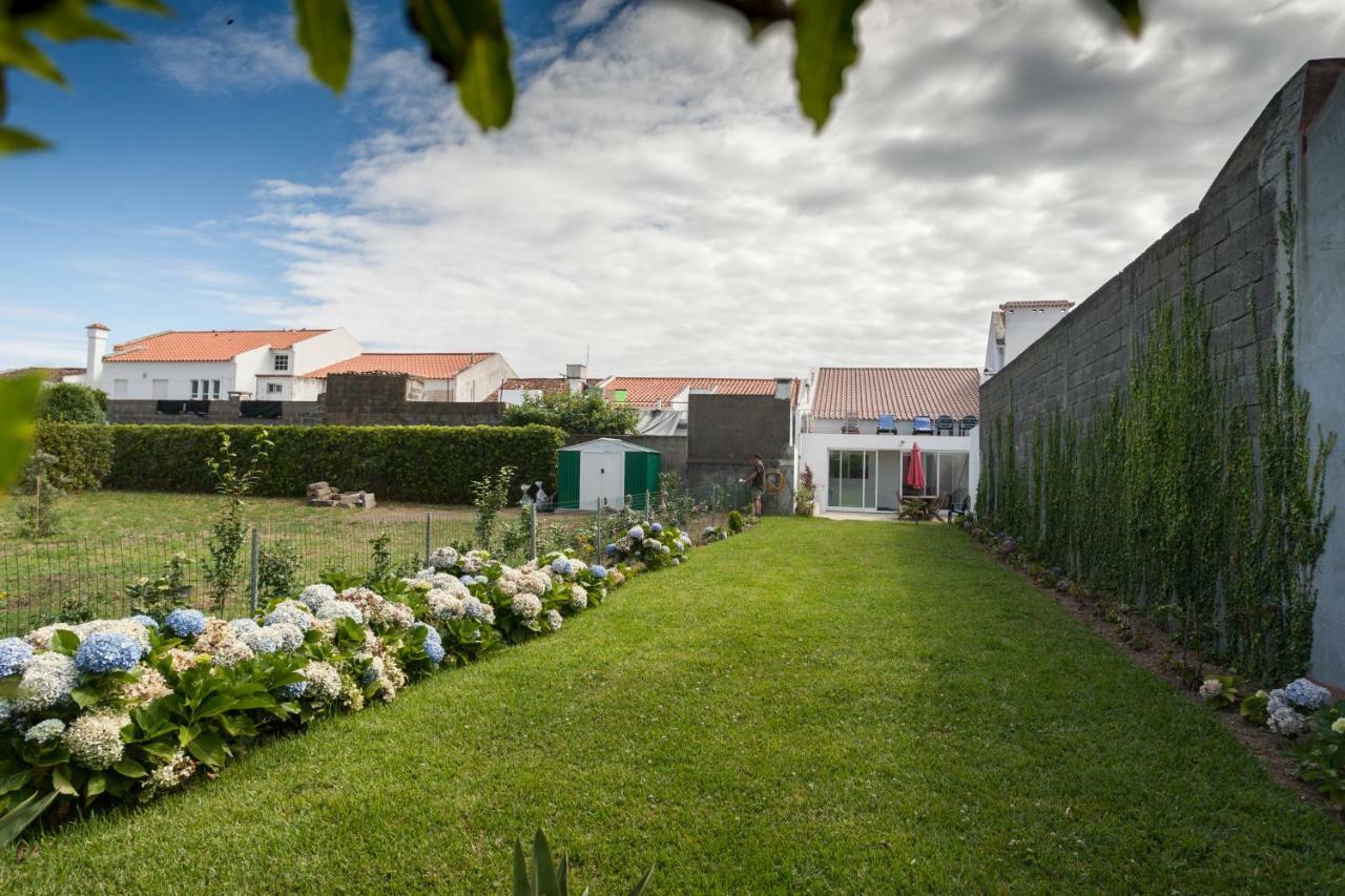 Surf Beach_Santa Barbara Secret Gardens Ribeira Grande Exterior photo